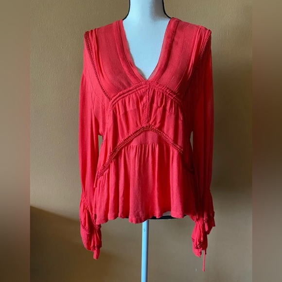 Iro Red Celebes Top - Picture 4 of 7